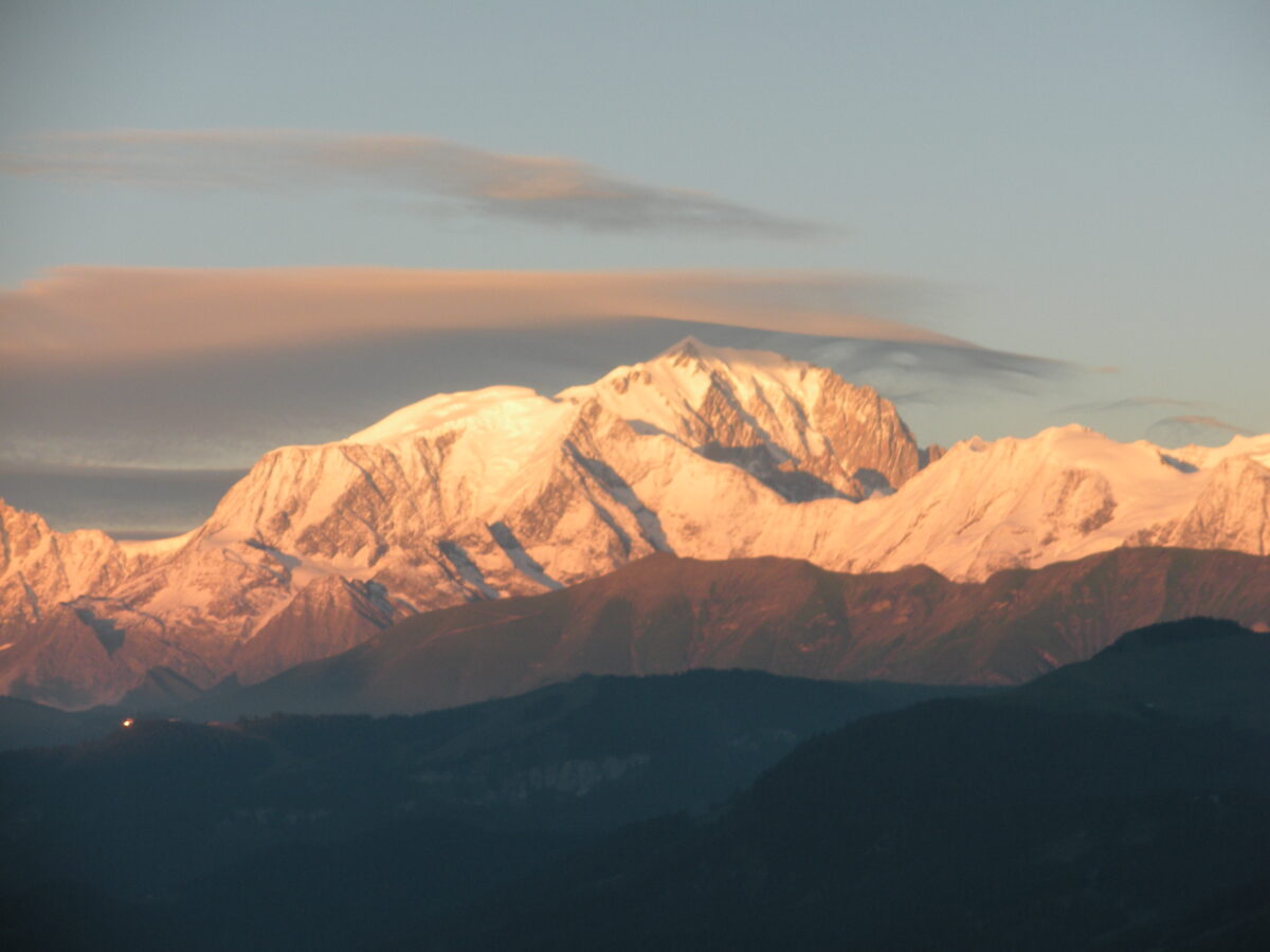 Balade coucher de soleil sur le Mont Blanc avec  pique- nique